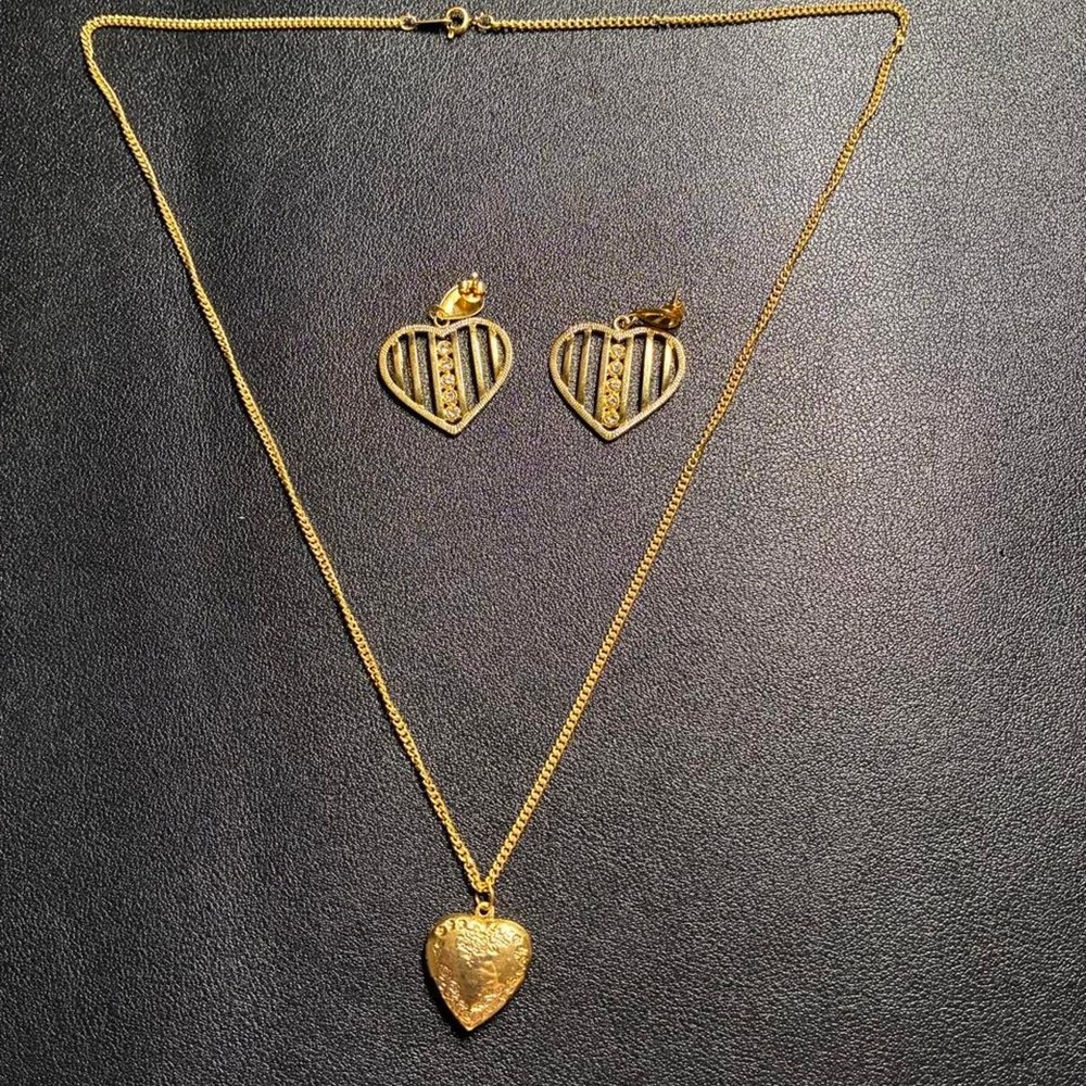 Gold Heart Locket Necklace and Gemstone Striped Heart Earrings Jewelry Set‎